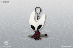 Hornet Critter Cling